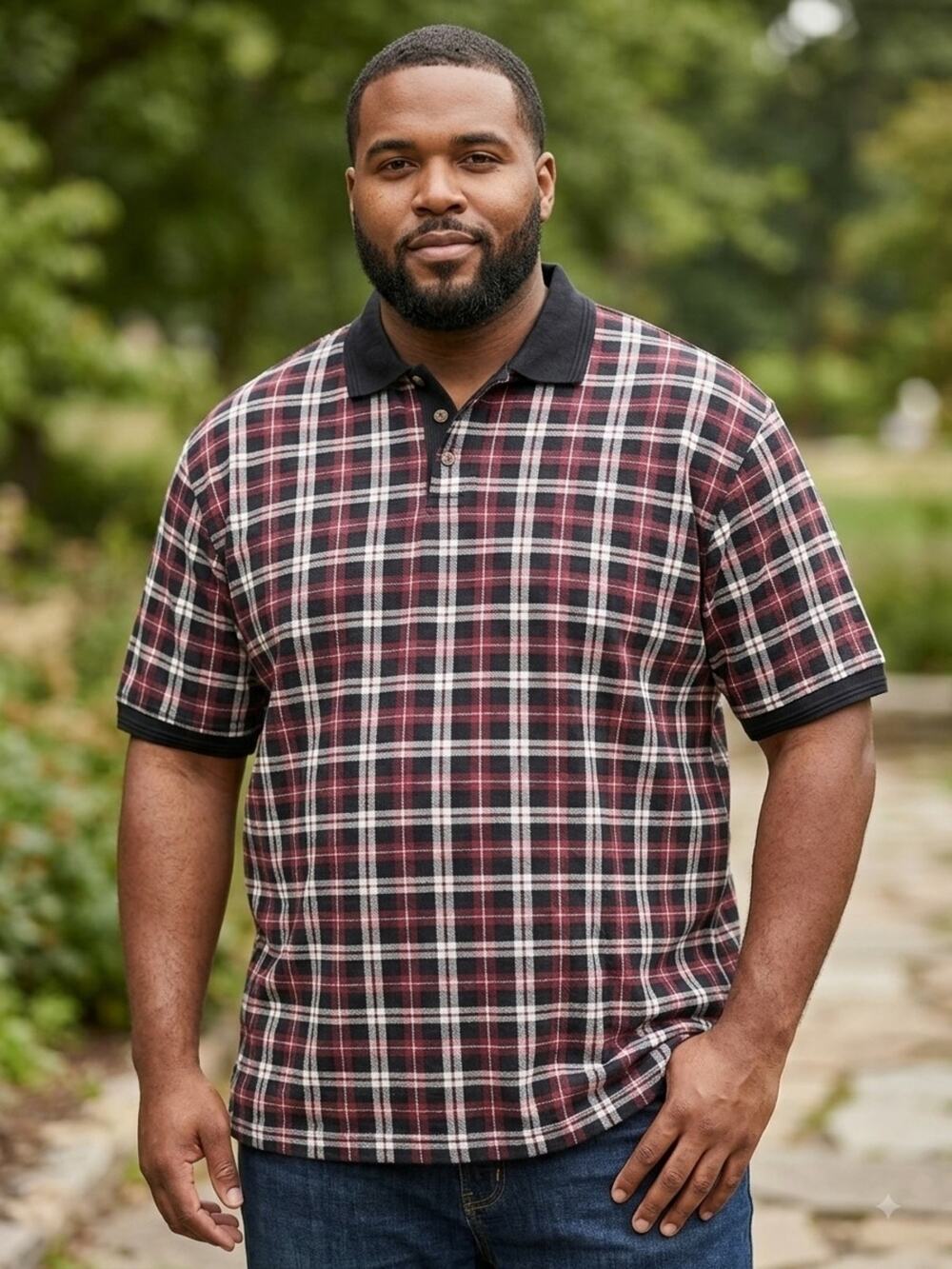 Men's Black and Burgundy Plaid Short-Sleeve Polo 100% Cotton Size XL/XG.   MS 38